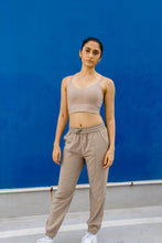 Load image into Gallery viewer, FORM Jogger Pants