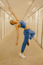 Load image into Gallery viewer, FORM Jogger Pants