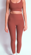 Load image into Gallery viewer, Movement Seamless Ribbed Leggings
